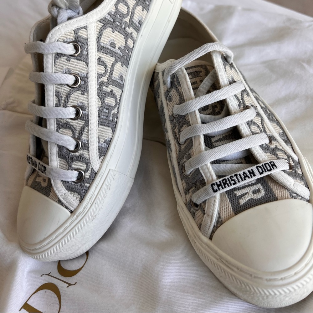 Dior White Oblique Embroidered Canvas Walk'n'dior Sneakers Size 36.5 Athletic